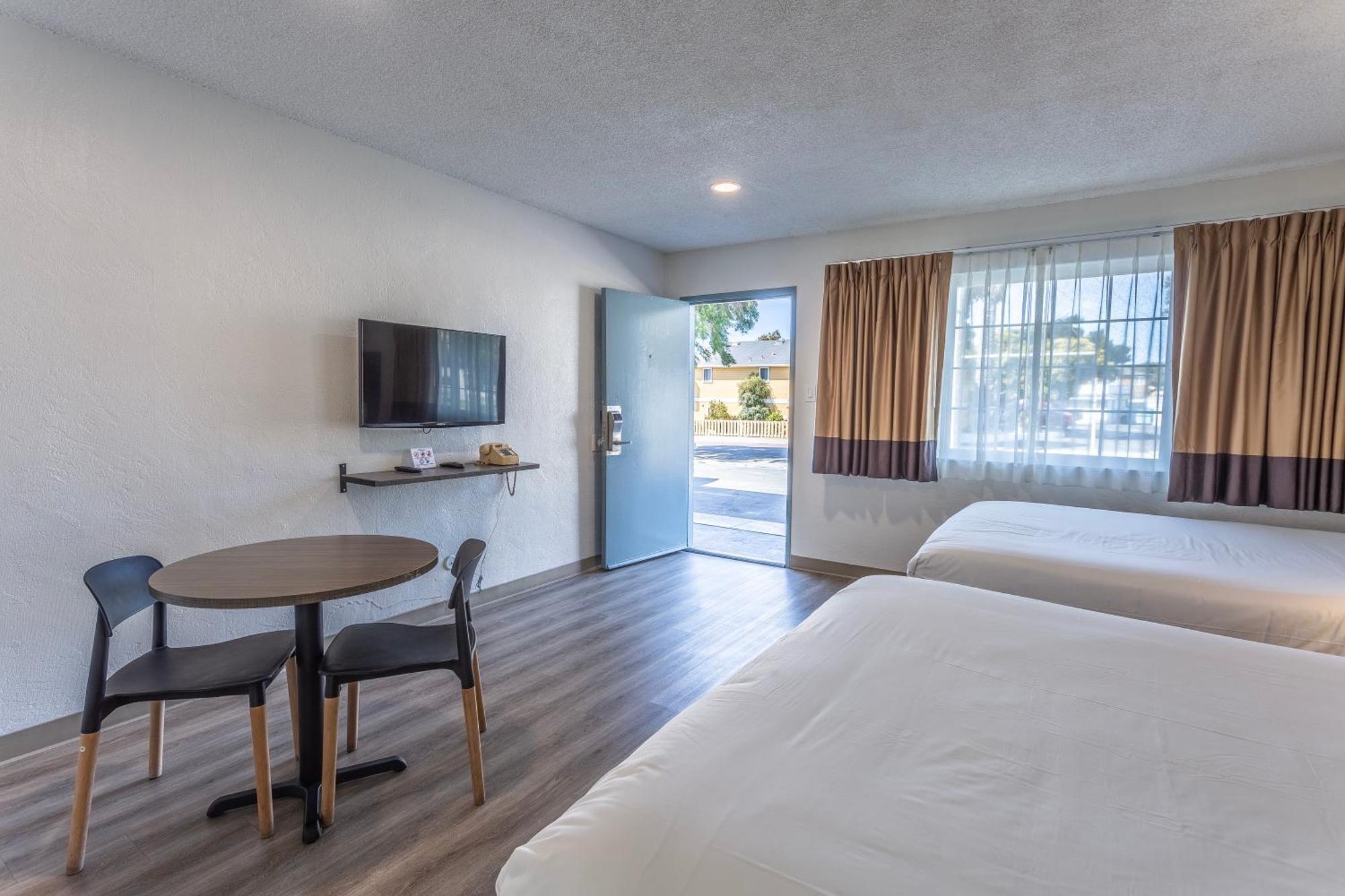 Coastal Breeze Inn Morro Bay Esterno foto