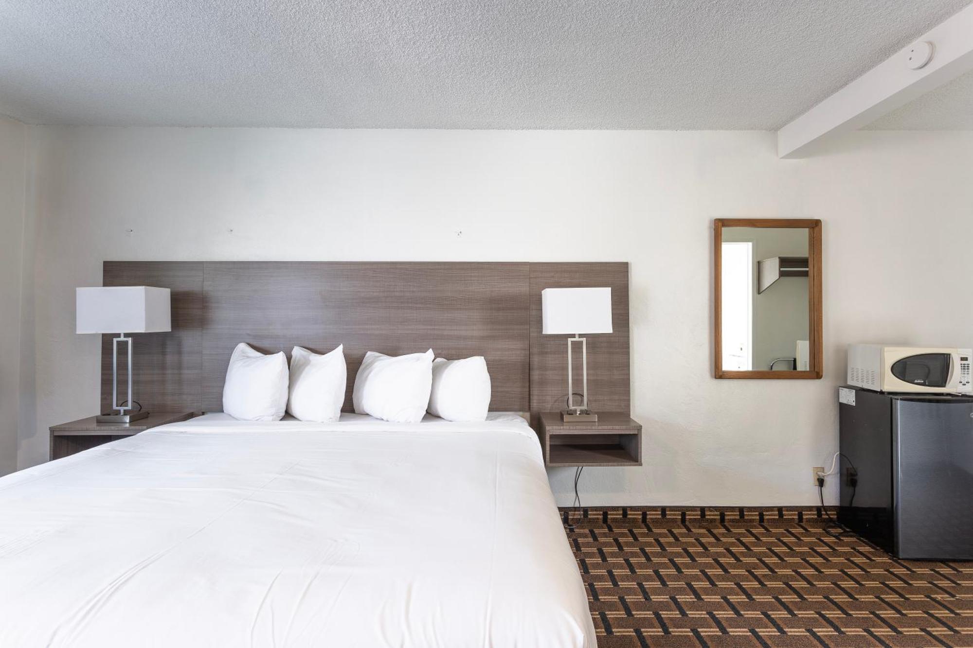 Coastal Breeze Inn Morro Bay Esterno foto