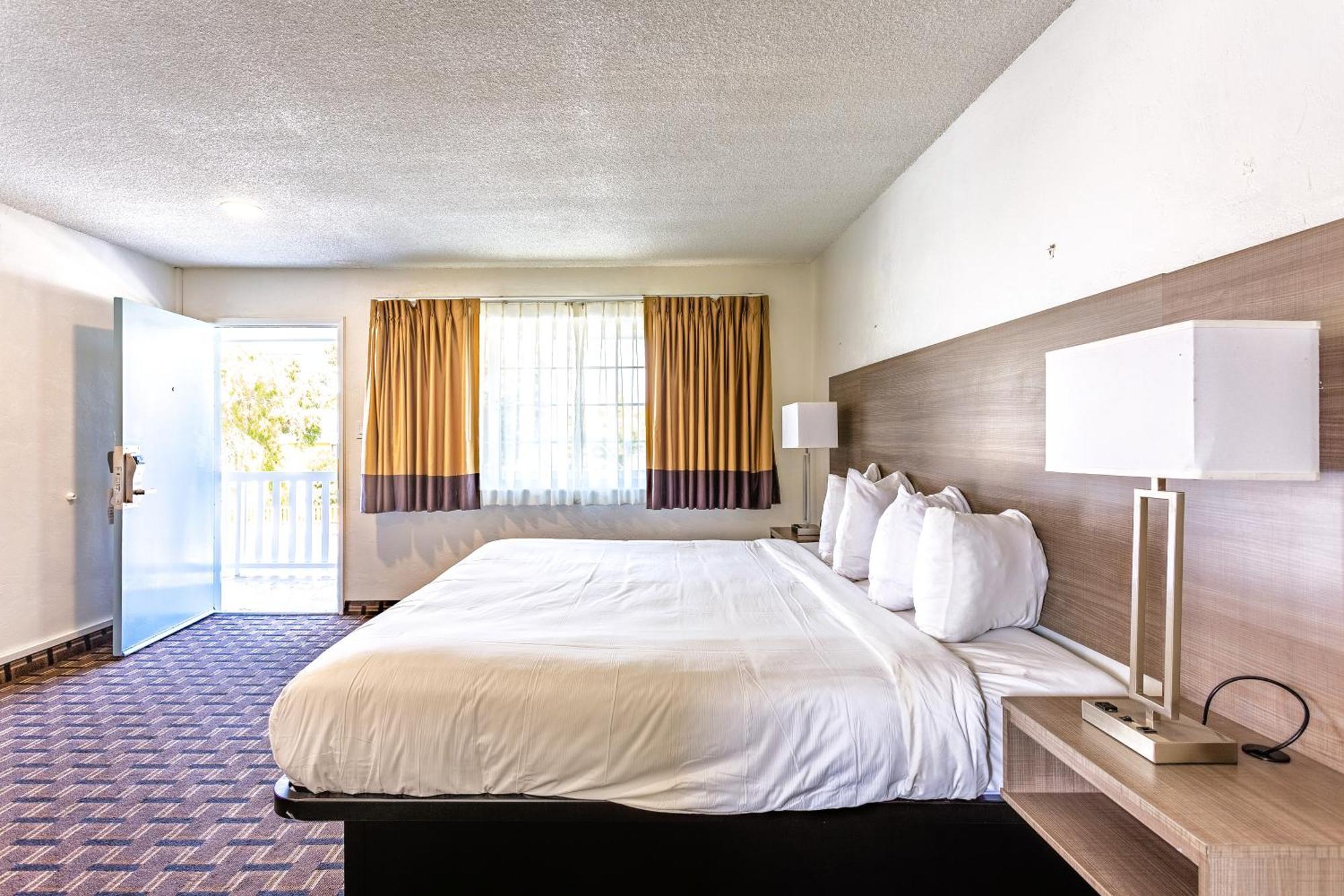 Coastal Breeze Inn Morro Bay Esterno foto